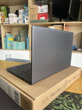 Laptop Dell Vostro 3530 | Core i7 1355U | Ram 16GB | SSD 512GB | 15.6 inch FHD