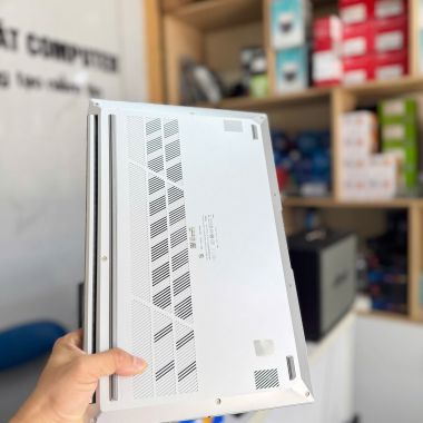 [Like New] Asus Vivobook Pro 15 OLED / Ryzen 7 6800H /  Ram 16G/  SSD 512GB / Card rời RTX 3050 /Màn hình  15.6’’2.5k 120Hz