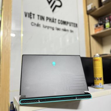 ( Like New) Alienware M15 R6 i7-11800H | 16G | 512G | RTX3050TI 4G | 15.6” FHD | 165Hz | Win11