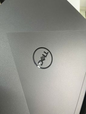 [ like new] Dell Gaming G15 5520 / Intel Core i5 - 12500H ( thế hệ 12 ) / Ram 16G / SSD 512GB NVMe / Card đồ hoạ RTX 3050 4G / màn hình 15.6” FHD 120Hz