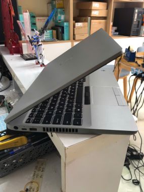Dell latitude 5510 / Intel Core i5-10210U /  Ram 8G / SSD 256G /  Màn hình  15.6