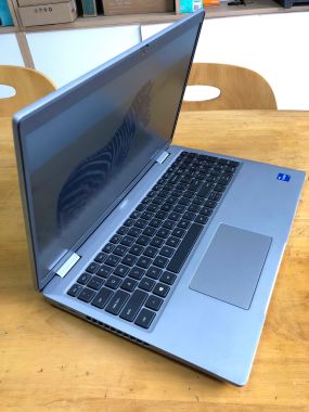 [Likw New]  Dell Latitude 5521 /  Intel Core i7-11850H / Ram 8G / SSD 256GB /  Màn   hình 15,6