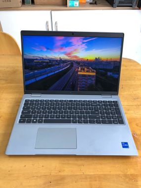[Likw New]  Dell Latitude 5521 /  Intel Core i7-11850H / Ram 8G / SSD 256GB /  Màn   hình 15,6