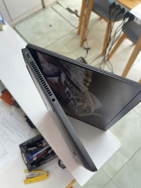 [ like New] Dell latitude 7330 / Intel Core i7-1265U  / RAM16G / SSD256G NVMe / màn 13.3
