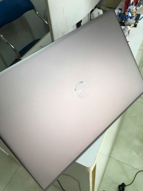 [Like New] Dell Vostro 5502 / Intel Core i7-1165G7 / Ram 8G / SSD 256G / Card rời  MX330 2G  / Màn hình  15.6