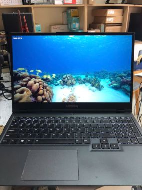 [Like New] Lennovo  Y7000P / AMD Ryzen 7 5800H / Ram 16G / SSD  512G 16