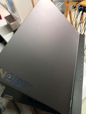 [Like New] Lennovo  Y7000P / AMD Ryzen 7 5800H / Ram 16G / SSD  512G 16