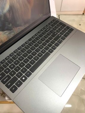 [Like New] Dell Vostro 5630 / Intel Core i5-1340P / Ram 8G /  SSD 256GB / Màn hình  16