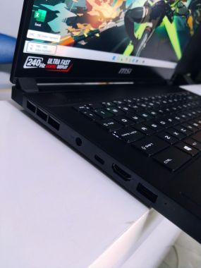 MSI GS66 STEALTH i7-10750H | 16GB | 512GB | RTX 2060 6GB | 15.6
