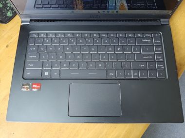 MSI 15 A5M RYZEN5-5500U | 8GB | 512G | 15.6
