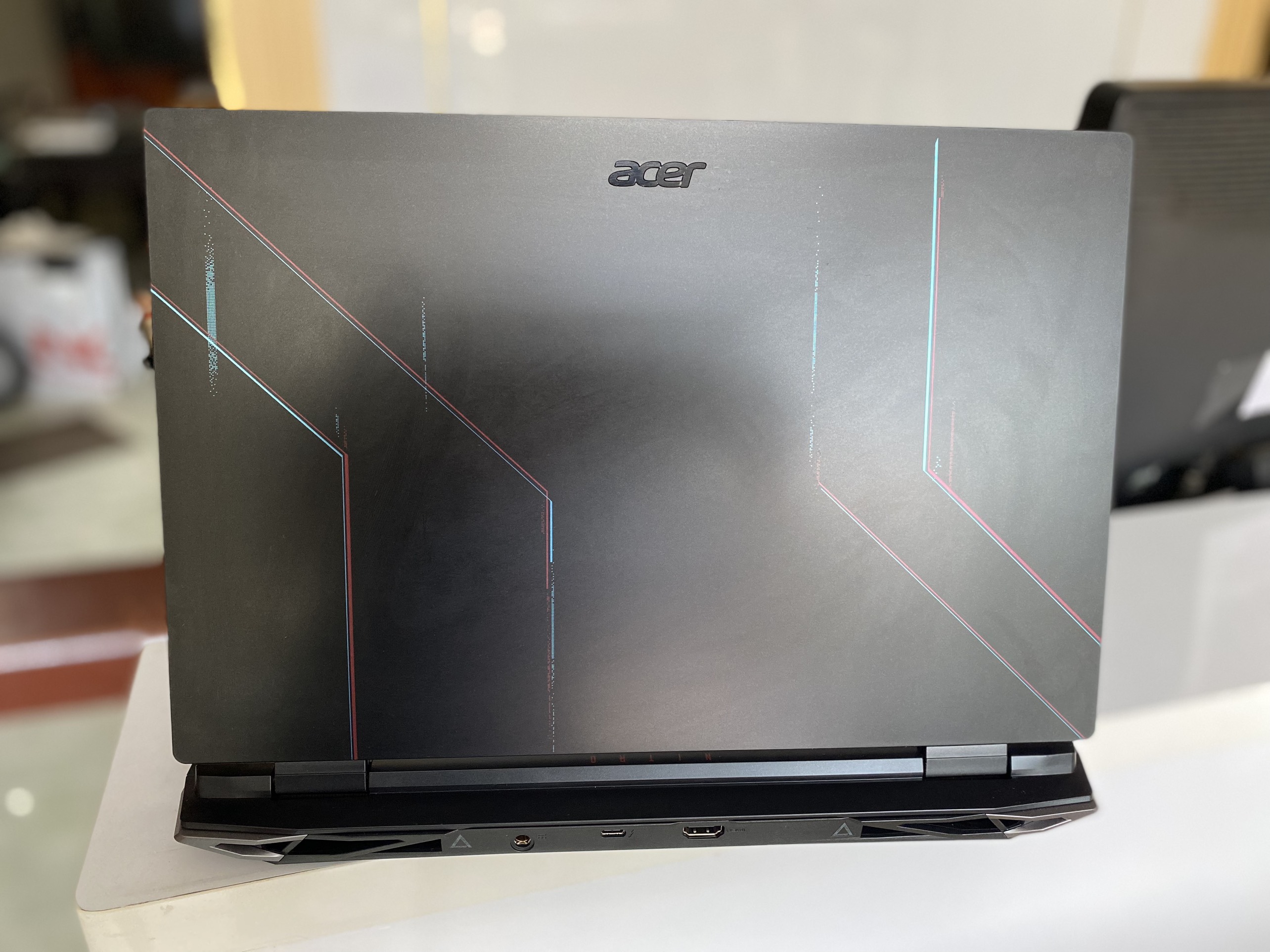Laptop Gaming Acer Nitro 5 Tiger AN515-58(Core i7-12700H | 16GB | 512GB | RTX™ 3060 6GB | 15.6 inch FHD 144Hz | Win 11 | Đen)